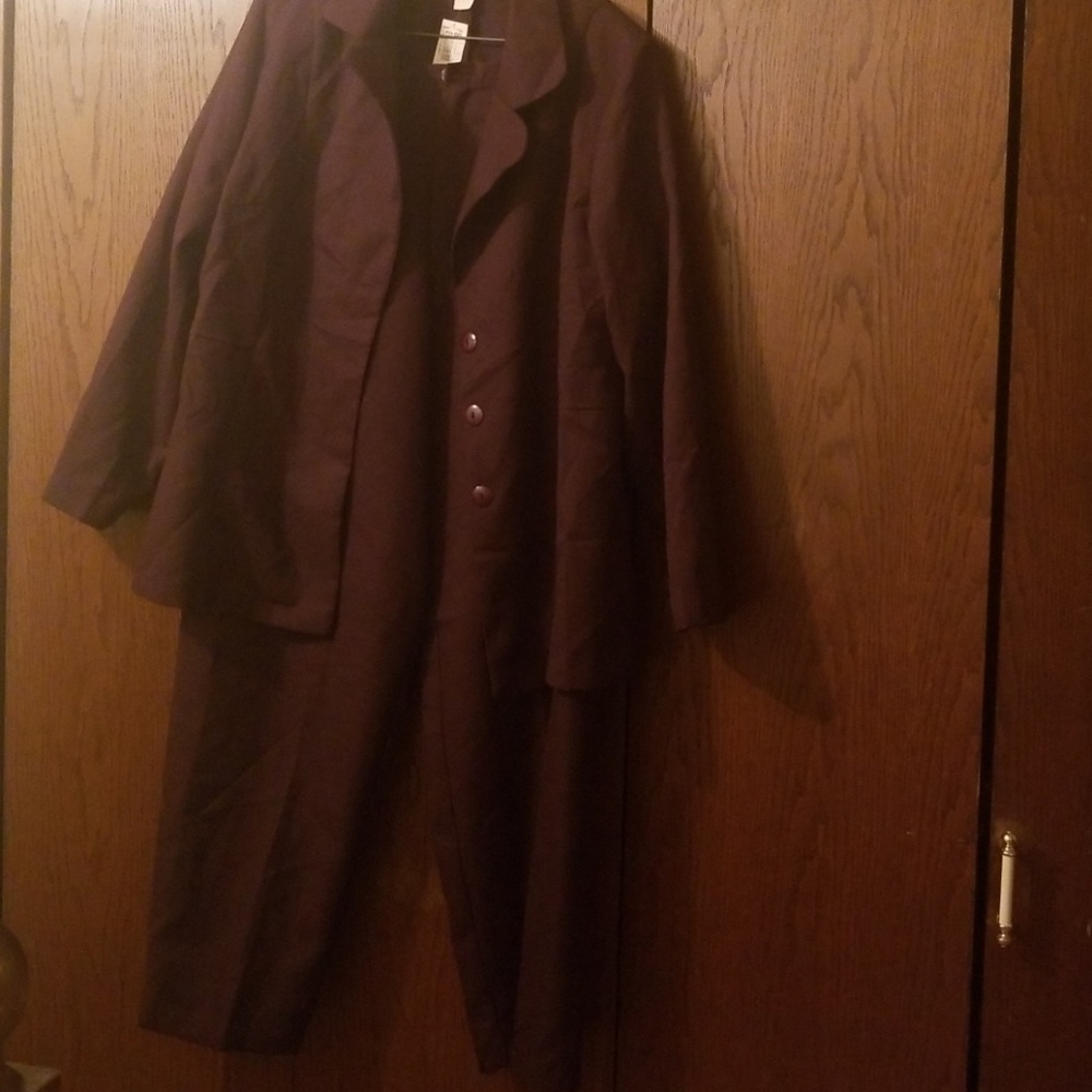 Brown 2pc pants suit